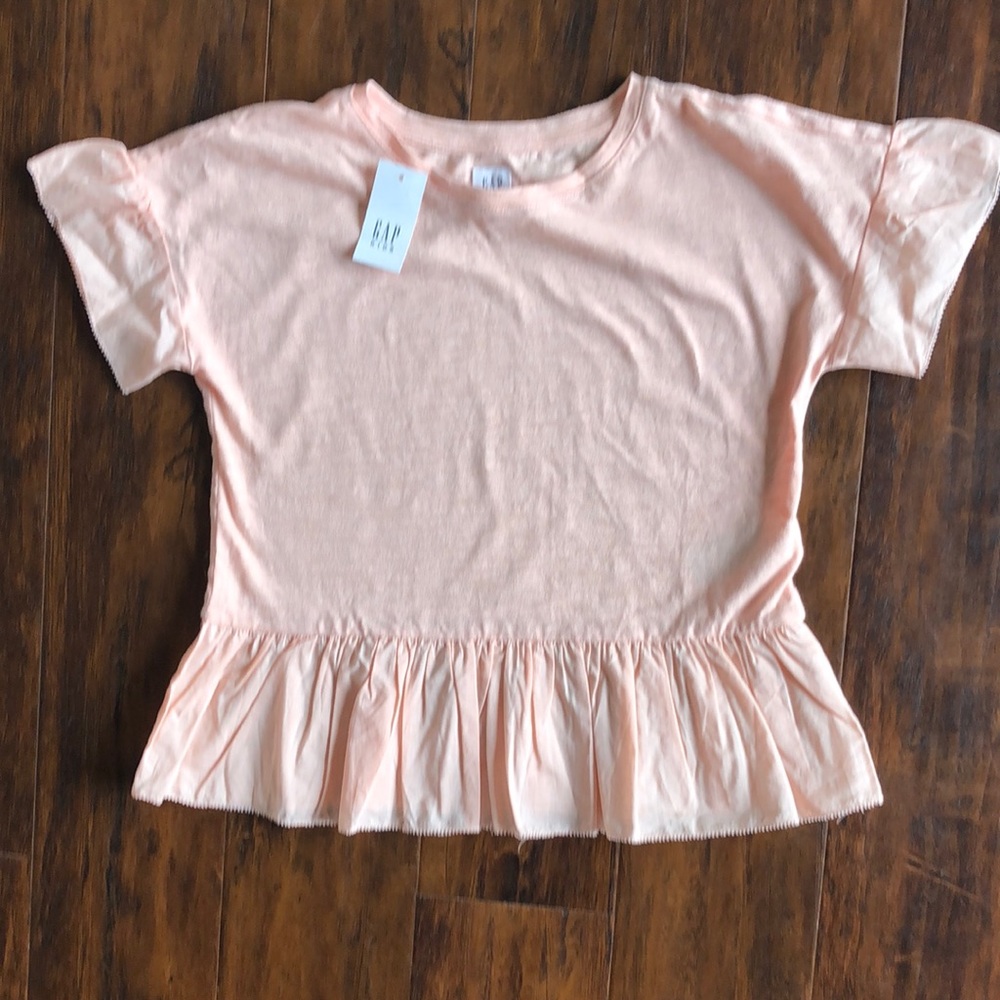 Gap ruffle sleeve shirt